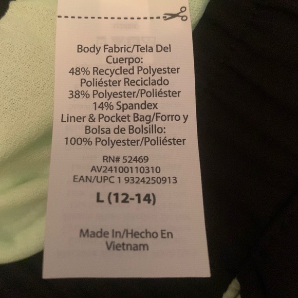 Avia Running Shorts, size L (12-14) Black/Flourescent Green - Picture 9 of 10